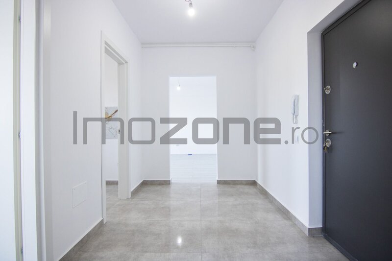 Doua camere, 10% discount - doar in august, 2 camere, etaj 4, decomandat, centrala