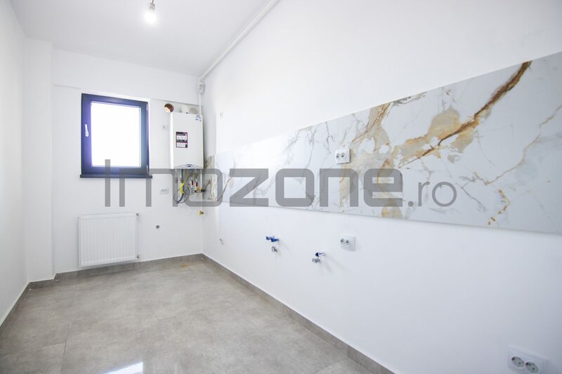 Doua camere, 10% discount - doar in august, 2 camere, etaj 4, decomandat, centrala